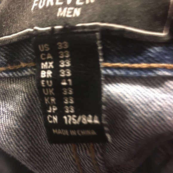 Men’s Ripped Jeans - Picture 5 of 6